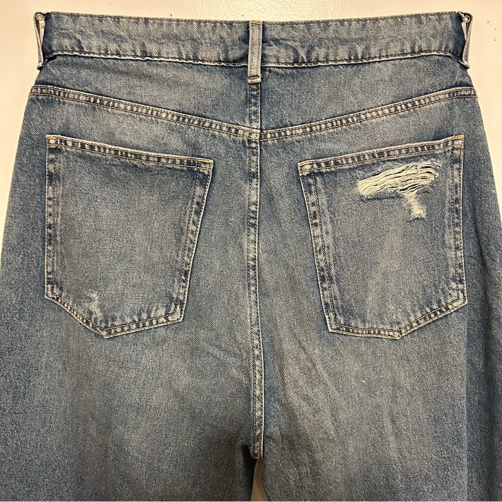 H&M • Classic straight jeans - Picture 7 of 7